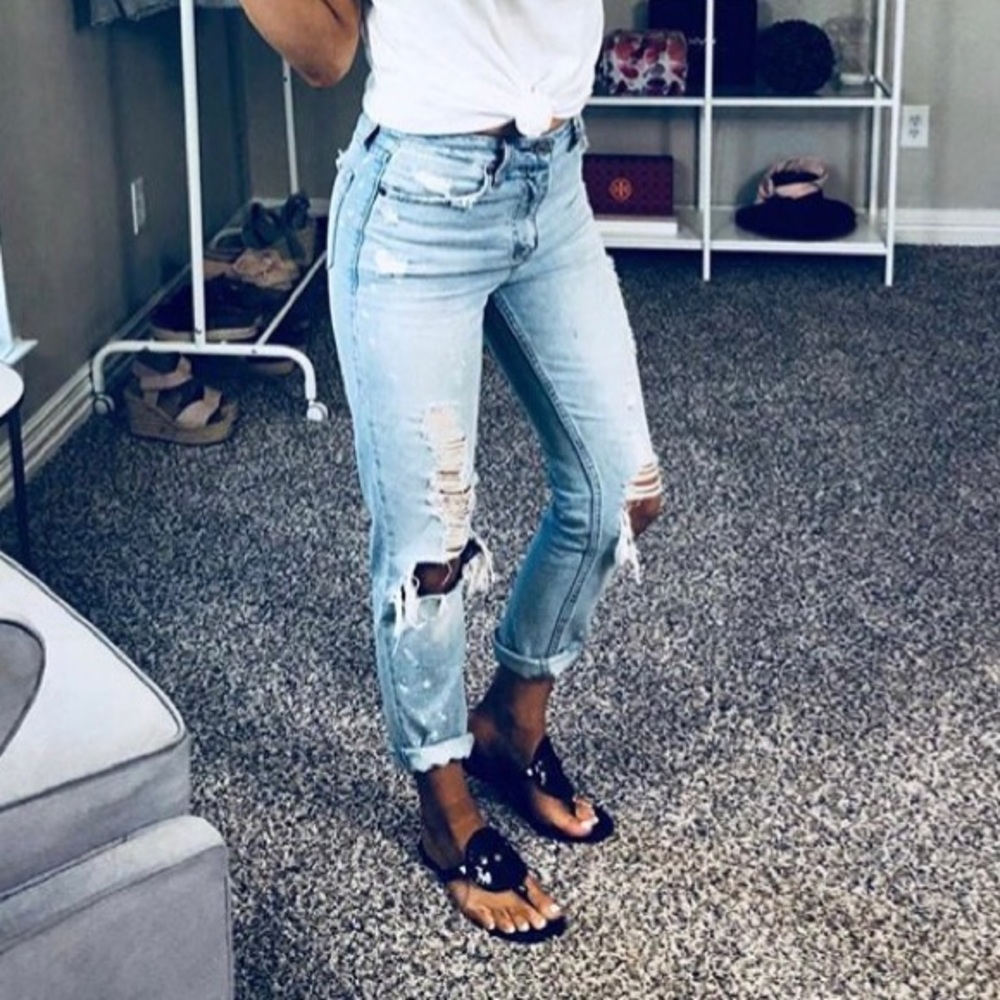 Abercrombie High-Rise Girlfriend Jeans